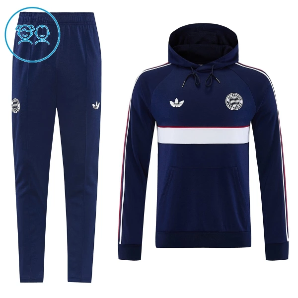 Dječji Komplet Trenirke za Treniranje Bayern München Hoodie 26/27 Navy Dječji Komplet Trenirke za Treniranje Bayern München Hoodie 26/27 Navy