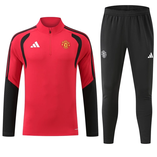 Komplet Trenirke za Treniranje Manchester United Četvrt-Zip 26/27 Crvena Komplet Trenirke za Treniranje Manchester United Četvrt-Zip 26/27 Crvena