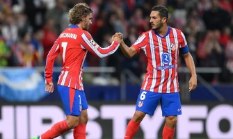 Atlético de Madrid poklanja Jorgeu Kokeu prigodni dres za njegov 700. nastup