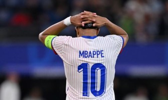 Kylian Mbappé nije uspio postići izvrsne rezultate u svojoj prvoj ulozi kapetana Francuske Kylian Mbappé nije uspio postići izvrsne rezultate u svojoj prvoj ulozi kapetana Francuske