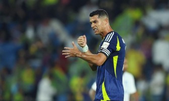 Navijači su uzeli krivi dres za potpis CRISTIANA RONALDA Navijači su uzeli krivi dres za potpis CRISTIANA RONALDA