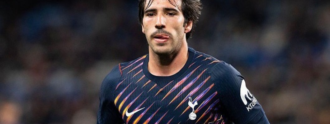 Ovog ljeta, Tottenham Hotspur je već doveo šest iskusnih igrača Ovog ljeta, Tottenham Hotspur je već doveo šest iskusnih igrača