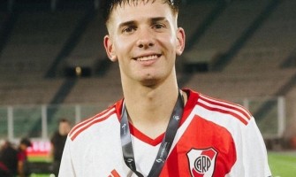 Real Madrid je potpisao napadača Franca Mastantuona, argentinskog igrača Real Madrid je potpisao napadača Franca Mastantuona, argentinskog igrača