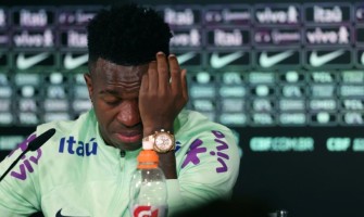 Suzne riječi Viníciusa Júniora na konferenciji za novinare Suzne riječi Viníciusa Júniora na konferenciji za novinare